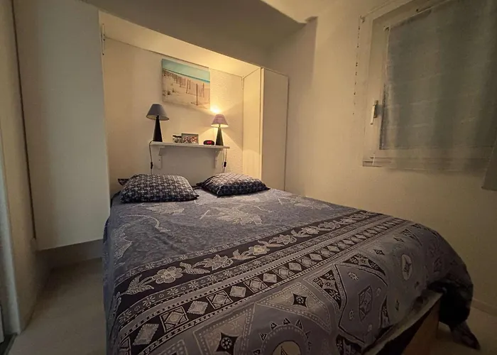 Apartamento 2 Pieces A Royan/pontaillac Avec Balcon Et Parking - Fr-1-494-203